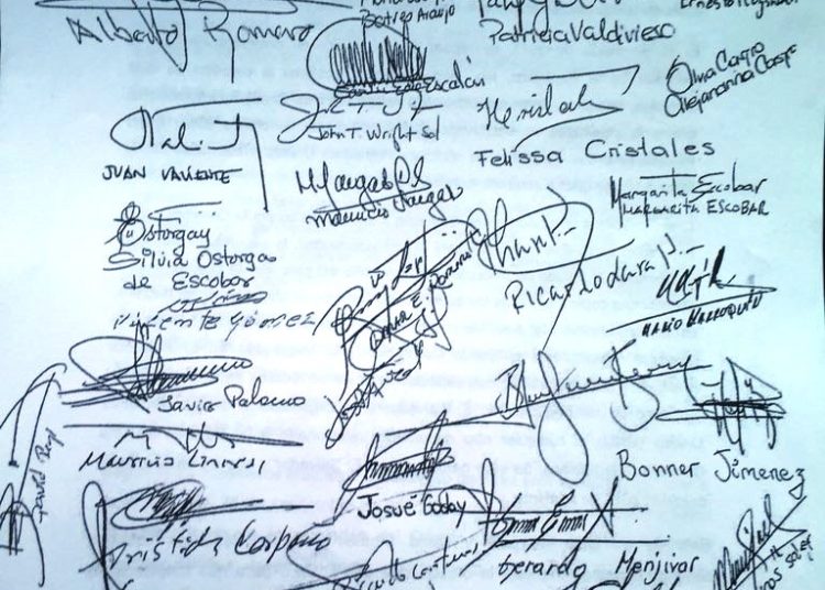 En 2015 todos los diputados de ARENA estamparon su firma solicitando una CICIES