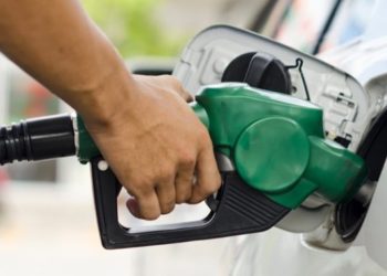 Nuevo aumento en el precio de los combustibles en El Salvador