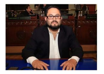 Gustavo Escalante desconoce a Comisión Política de ARENA y no asiste a convocatoria
