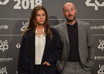 La hija de Bimba Bosé lanza su primer disco a los 14 años