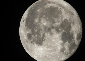 Rusia prevé enviar misión tripulada a la Luna en 2031