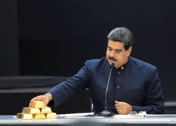 Cercado por las sanciones, el régimen de Maduro le vende 15 toneladas de oro a los Emiratos Árabes