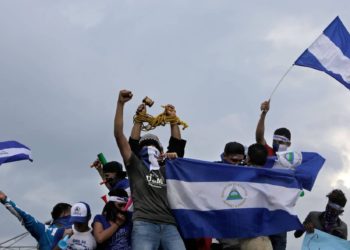 Empresarios de Nicaragua piden a Daniel Ortega abrirse a una negociación