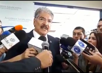 Norman Quijano: «Destruyendo al diputado más votado se les allana el camino para el 2021»