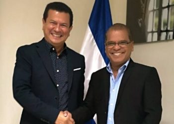 Óscar Ortiz y Hugo Martínez encabezarán la renovación del FMLN
