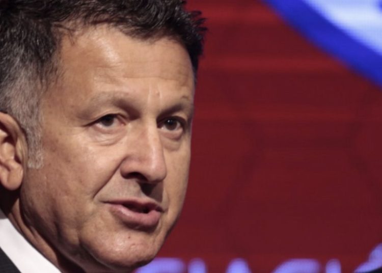 Juan Carlos Osorio deja la dirección técnica de la selección paraguaya