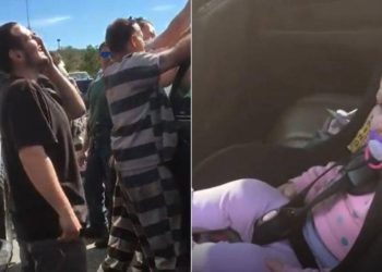 (VIDEO) Presos salvan a bebé que quedó encerrada en una camioneta