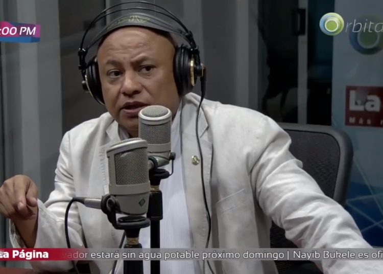 (VIDEO) Presidente de APES confirma que 24 periodista fueron agredidos el 3F