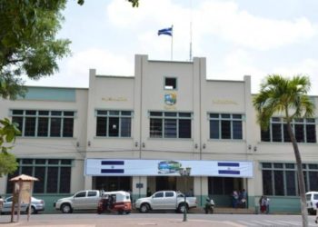 Alcaldía de Ahuachapán se queda sin agua potable