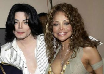 El día que la hermana de Michael Jackson admitió los abusos que él realizaba a niños