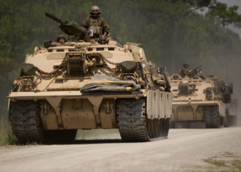 EE.UU. vuelve a una estrategia de los años de la Guerra Fría