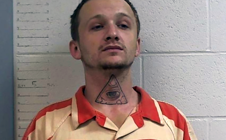 EE.UU.: Preso se da a la fuga en auto policial