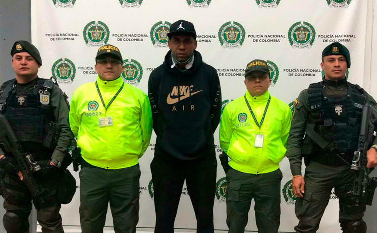 Capturan a exestrella de fútbol colombiana por narcotráfico