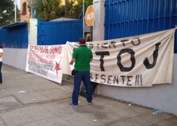 Sindicalistas cierran Centro Judicial, PDDH y Asamblea Legislativa por Ley de Servicio Público