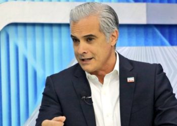 Mauricio Interiano considera a Nayib Bukele como un hombre de «dos caras”