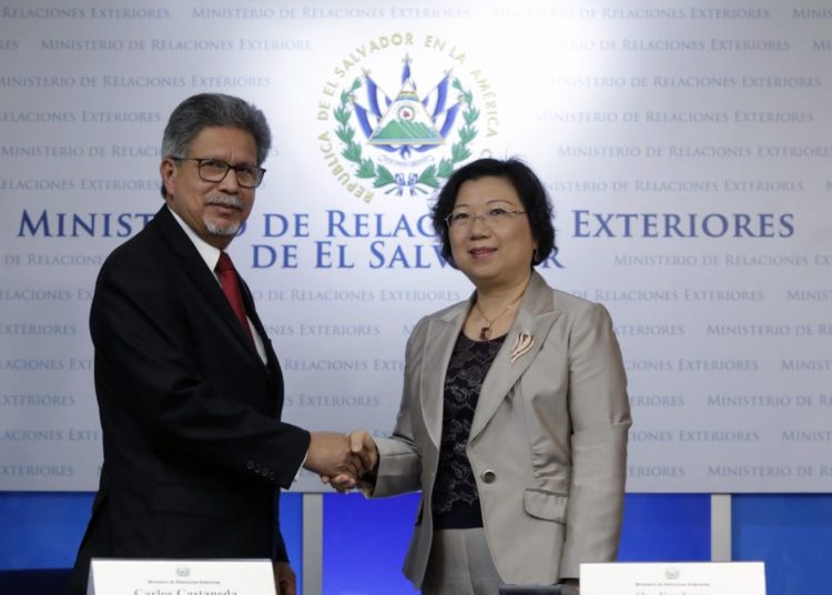 El Salvador y China fortalecen acuerdos suscritos