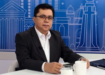 Roberto Lorenzana augura que Sánchez Cerén no vetará el FODES