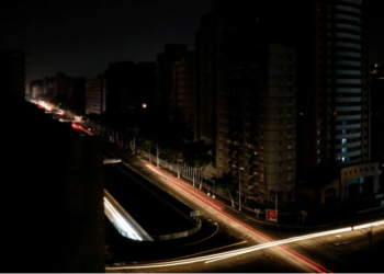 Sigue el apagón en Venezuela: Ya hay 17 pacientes muertos