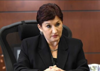 Giran orden de captura contra exfiscal Thelma Aldana
