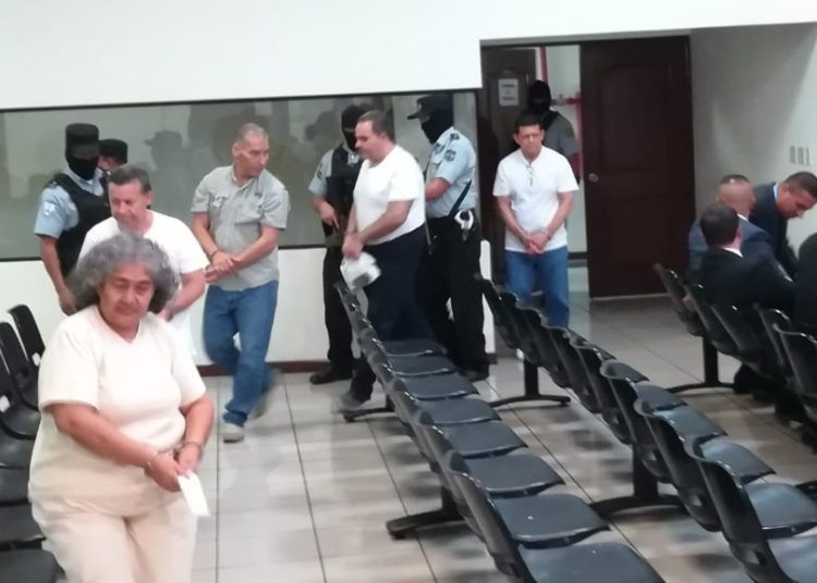 Expresidente Saca pide someterse a proceso abreviado en caso «Transes»