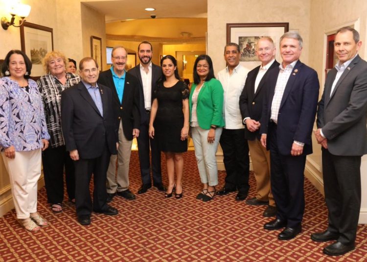 Presidente electo se reúne con legisladores estadounidenses