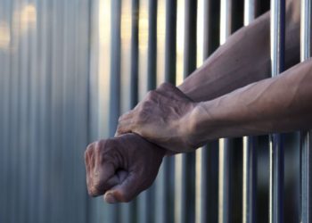 Diez años de cárcel a sujeto que ofrecía visas de Estados Unidos