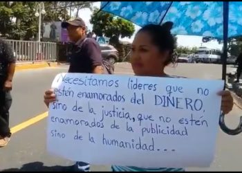 Comerciante bloquearon paso a La Puerta del Diablo y denuncian tala de árboles