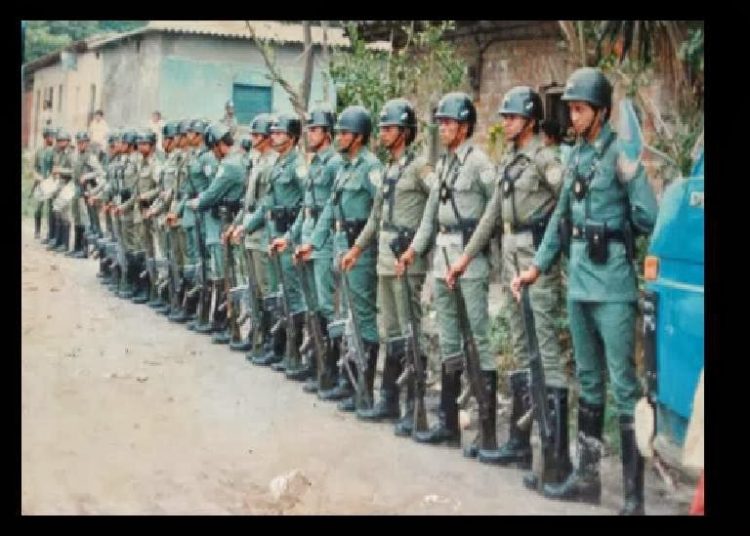 Un día como hoy quedaron disueltas la Guardia Nacional, Policía de Hacienda y Policía Nacional