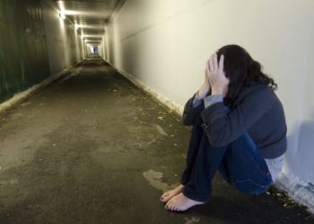 Jóvenes latinas son las que más intentan suicidarse en Nueva York