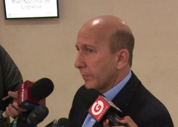 Javier Simán: “ARENA tiene que cambiar para volver a ser grande y regresar a sus principios”