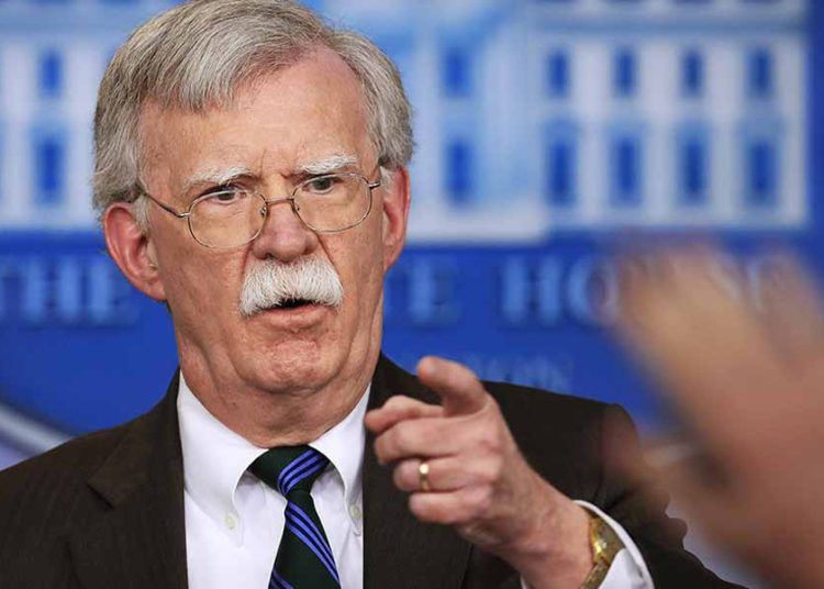 Bolton: EE.UU. podría emplear la fuerza militar en Venezuela «para proteger a 50 mil estadounidenses»
