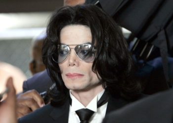 «Caricias a menores y joyas a cambio de favores sexuales», las revelaciones en el documental sobre Michael Jackson