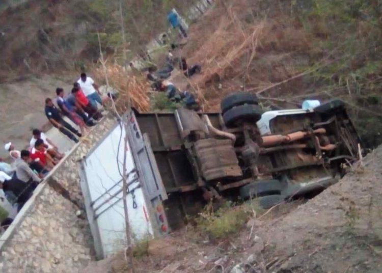 No hay salvadoreños entre víctimas de accidente de tránsito en Chiapas, confirma Cancillería