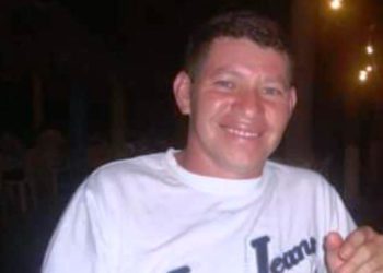 Señalan a director del instituto Nacional de Jucuarán de abuso de poder