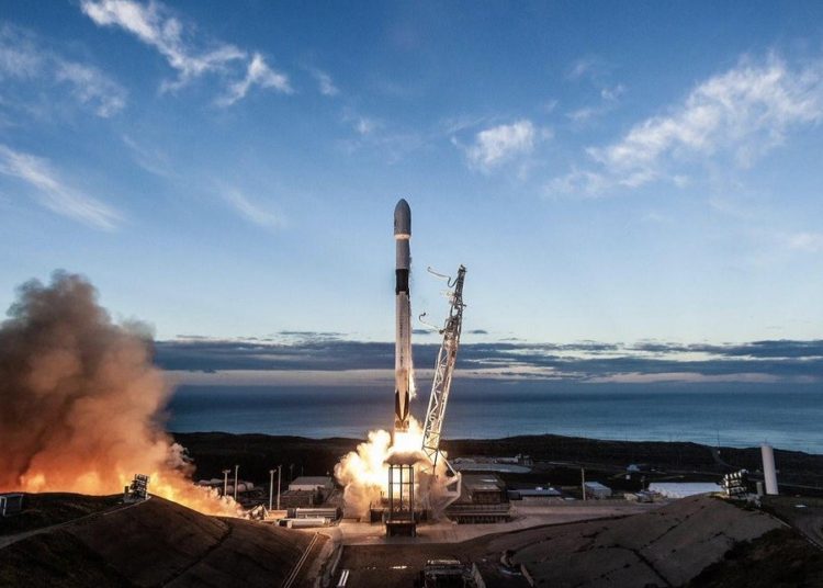 Sonda israelí rumbo a la Luna envía ‘selfie’ con la Tierra