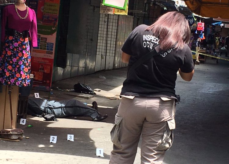 Vigilante y pandillero mueren en el centro de San Salvador