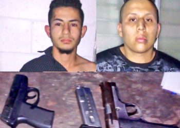 Capturan a sujetos que viajaban en una 38-C con dos pistolas