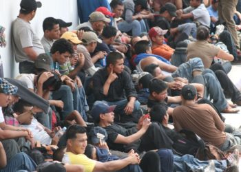 Rescatan a migrantes salvadoreños, hondureños, guatemaltecos y nicaragüenses en Chiapas