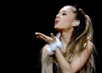 Ariana Grande revela imágenes de su cerebro afectado por el estrés postraumático