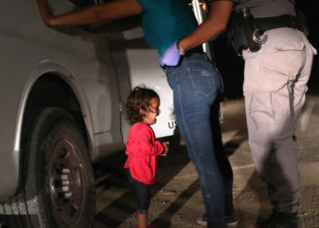 «Niña llorando en la frontera» gana el premio de fotoperiodismo más prestigioso del mundo
