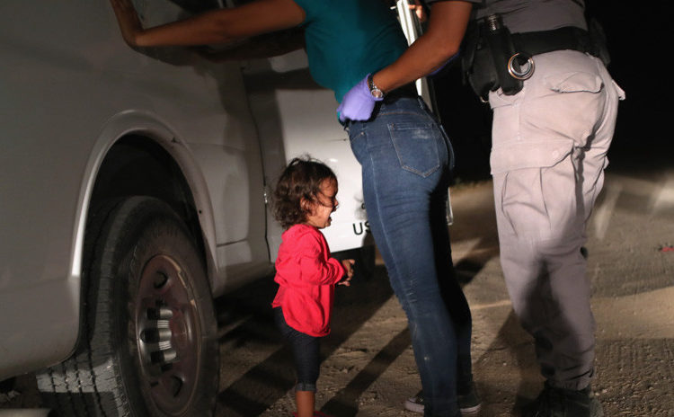 «Niña llorando en la frontera» gana el premio de fotoperiodismo más prestigioso del mundo