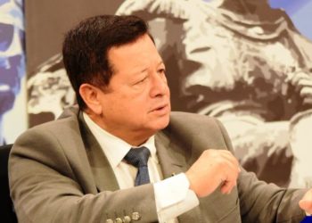 José Antonio Almendáriz: “Sonia de Madriz debe renunciar a suplencia de CSJ si quiere ser la titular de la PGR”