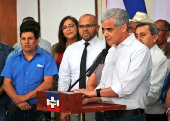 Mauricio Interiano pide a alcaldes de ARENA hacer buen uso del FODES