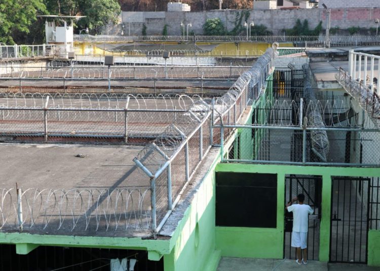 Clausuran oficialmente Penal de Ilobasco que será sede policial desde el 1 de mayo