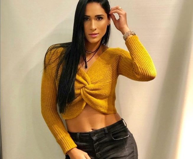 (VIDEO) Exvoleibolista brasileña se desmaya en plena entrevista