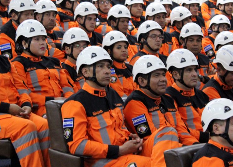 Rescatistas de USAR El Salvador culminan proceso de acreditación nacional