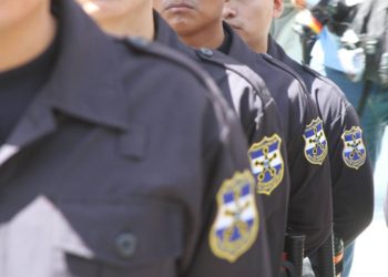 Diputados a favor de brindar apoyo económico a los policías que se retiren voluntariamente