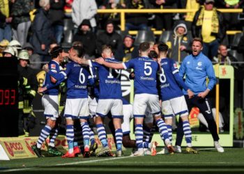 El Borussia Dortmund comienza a despedirse del título alemán