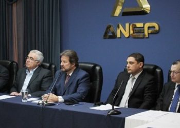 Luis Cardenal revela al menos dos reuniones privadas entre Bukele y la ANEP