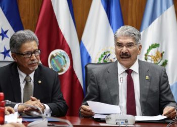 Cancillería y Asamblea Legislativa atadas de manos en traspaso presidencial